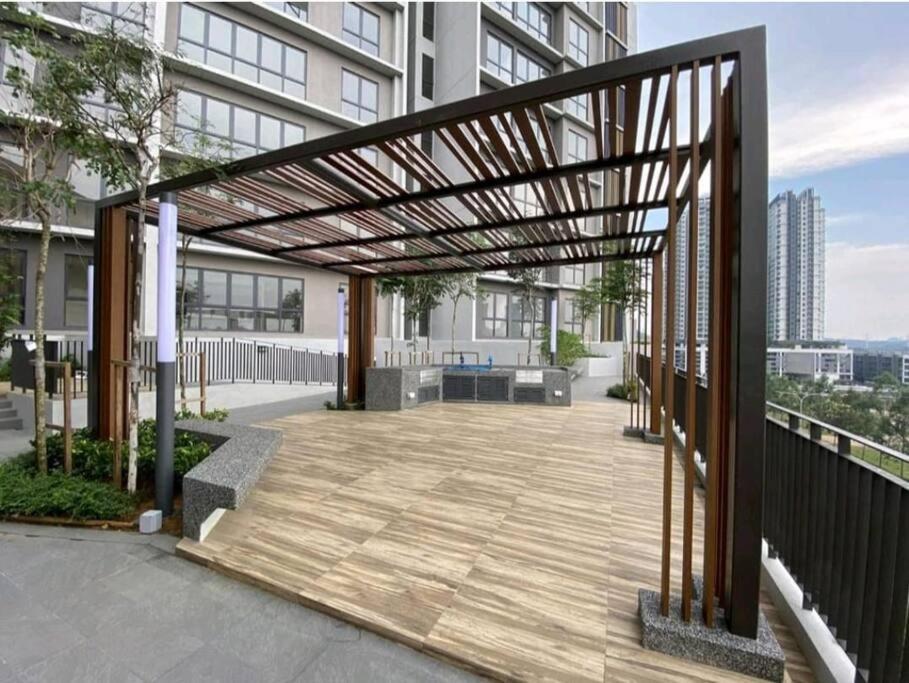 The Clio 2 Residences, Beside Ioi City Mall, Opposite Hospital Serdang, Beside Uniteen And Upm, Putrajaya Exterior foto